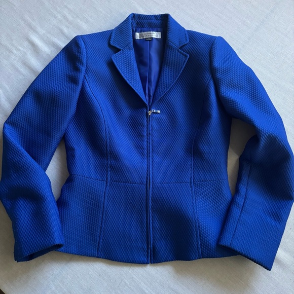 Tahari Royal Blue Blazer Skirt Suit Set Women’s Size 4 Career Office Chic - Picture 2 of 15